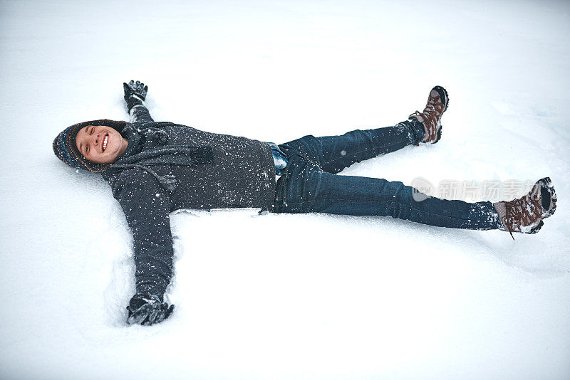 如果生活给了你雪，那就做一个雪天使