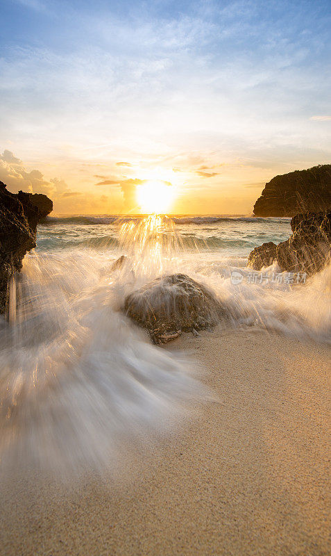 夕阳海景冲绳