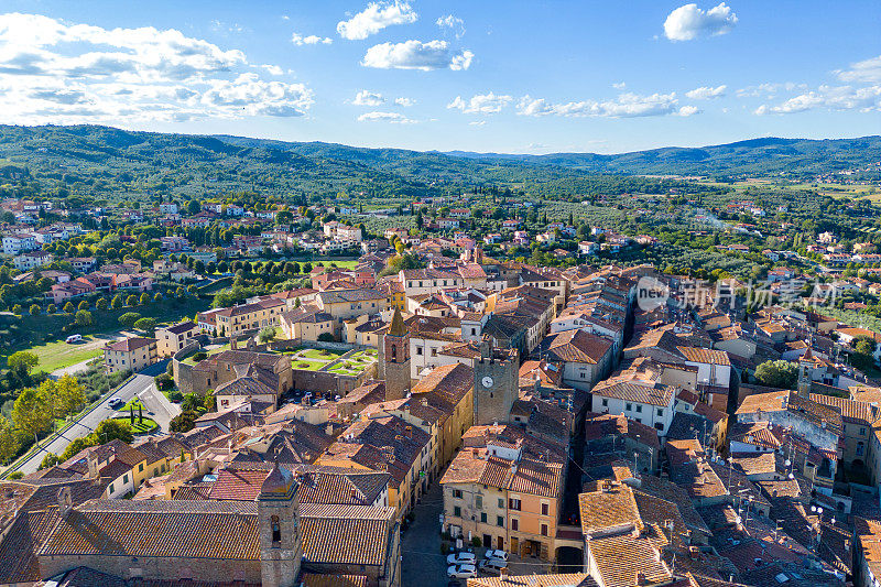 圣萨维诺山，意大利中世纪小镇