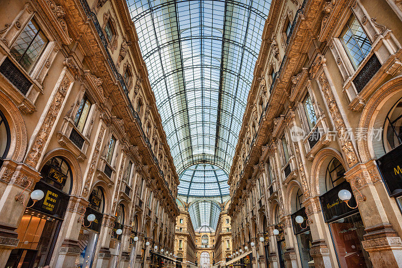 购物拱廊市中心米兰意大利