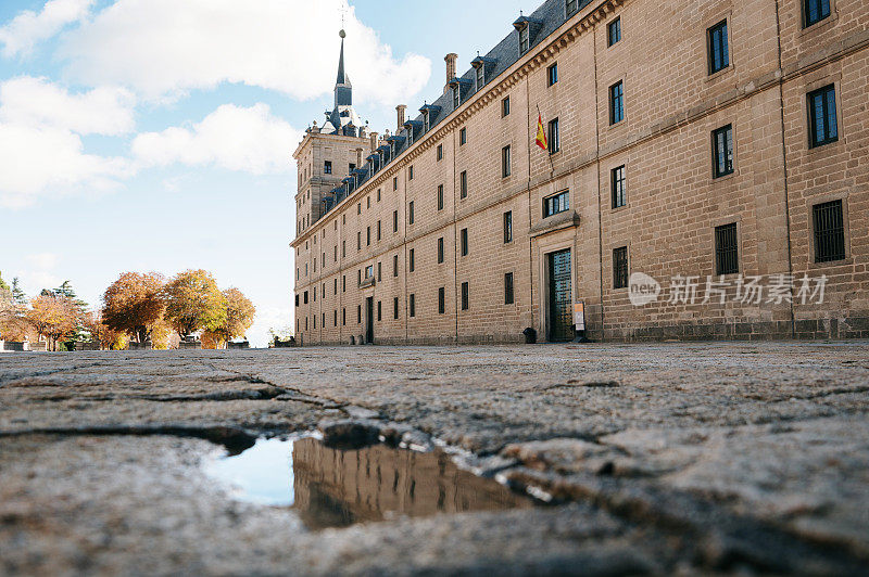 埃斯科里亚尔修道院