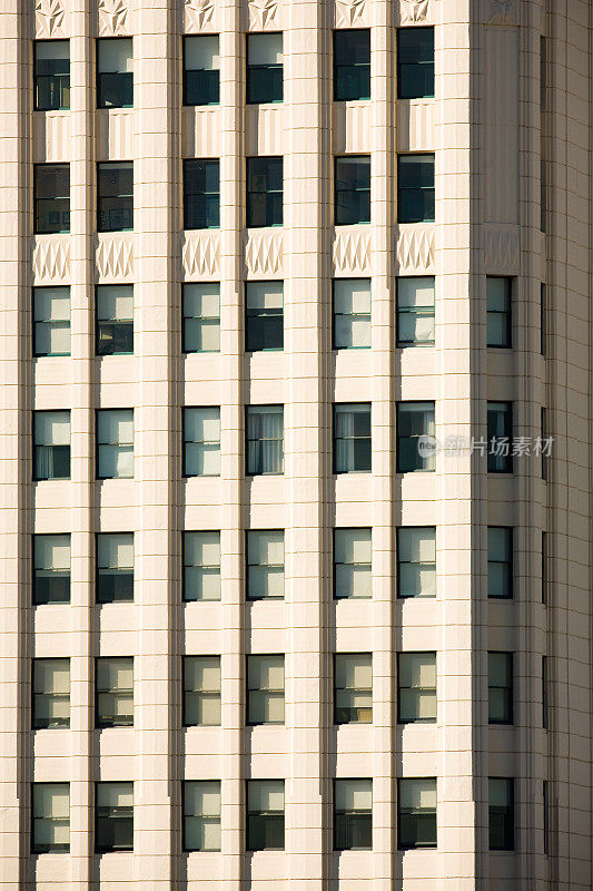 摩天大楼的窗户