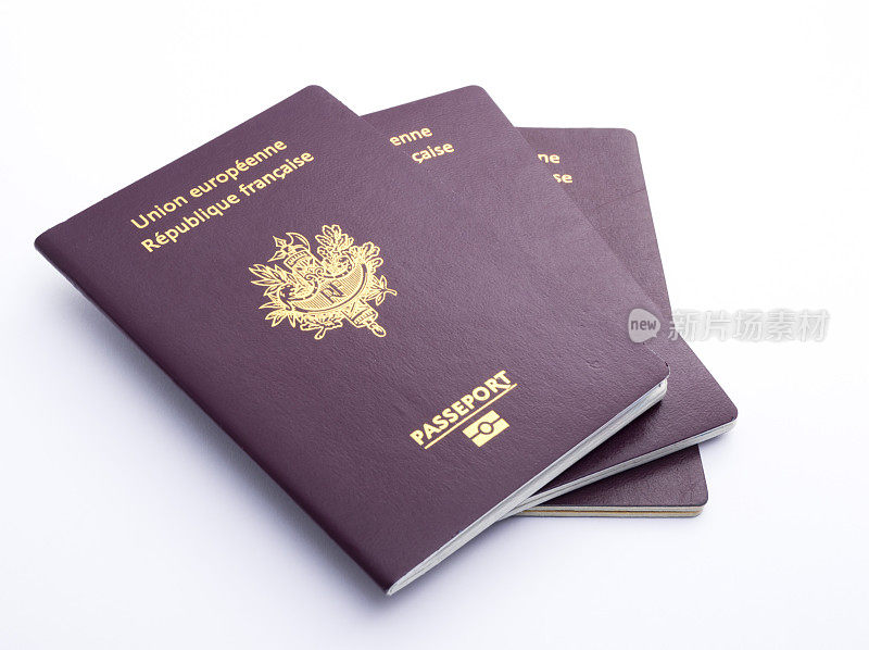 三重法国护照