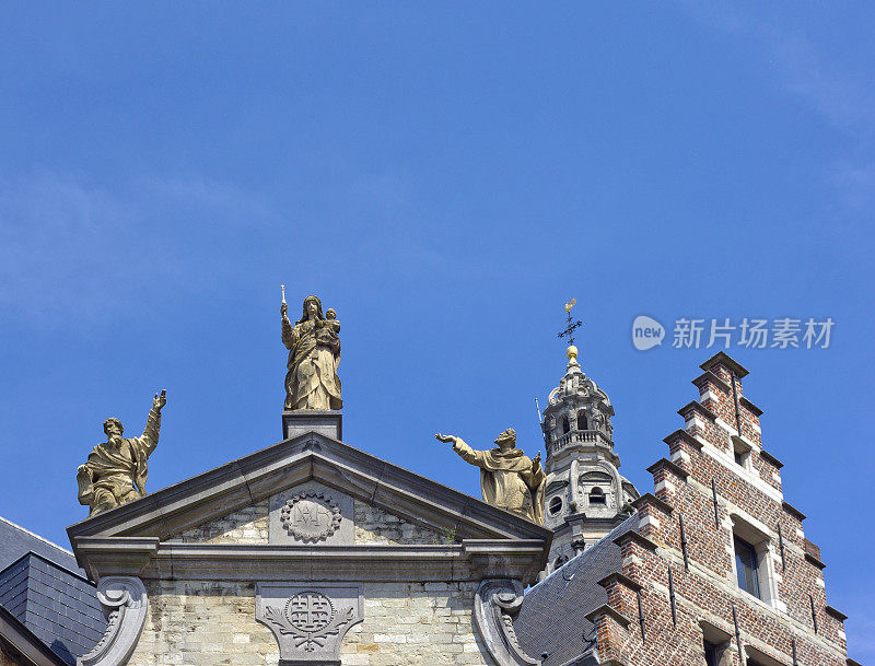 比利时安特卫普圣保罗教堂(Sint-Pauluskerk)的雕塑
