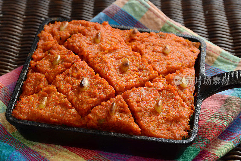 黎巴嫩塞满素食南瓜Kibbeh