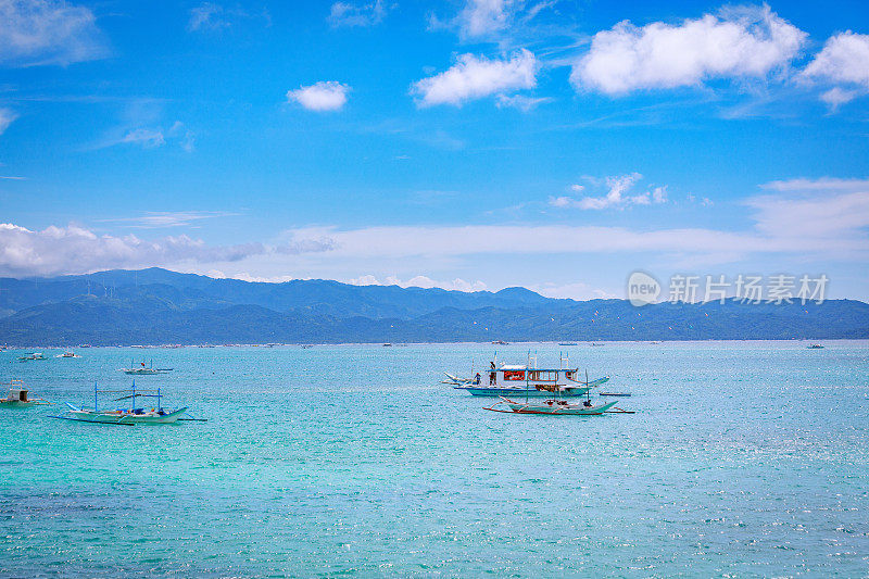 菲律宾长滩岛的一艘菲律宾船