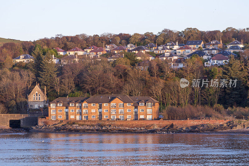 英国，苏格兰，格拉斯哥附近的克莱德湾，在wemyss海湾的skelmorlie海岸