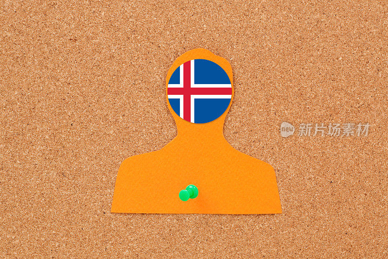 顶着冰岛国旗的男性剪影