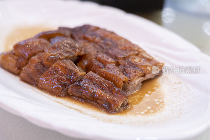 粤菜烧味特写:烤鹅肉