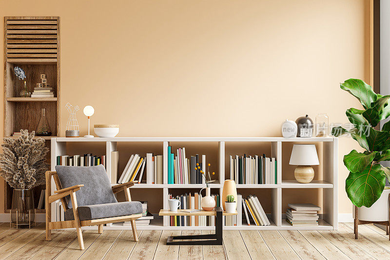 客厅室内设计，空着扶手椅淡奶油色墙壁，书房。