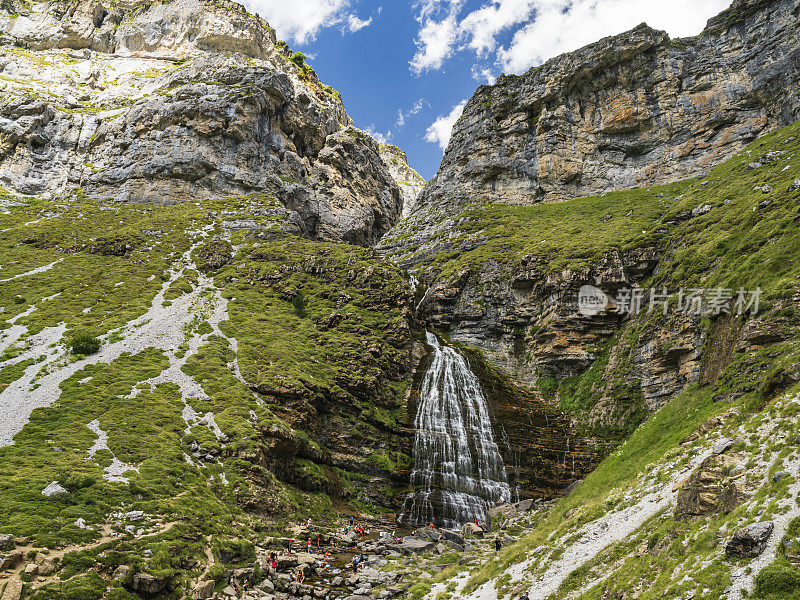 西班牙韦斯卡比利牛斯山奥尔德萨国家公园的风景