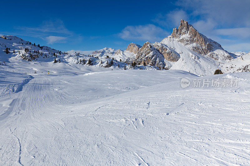 在科尔蒂纳丹佩佐Dolomites的观点