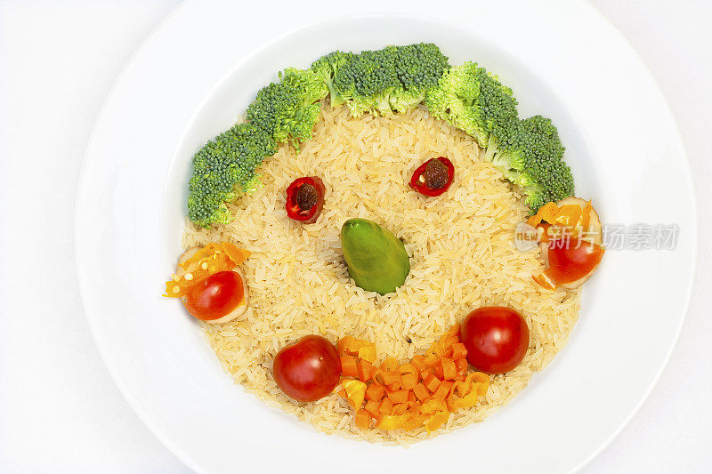 吸引孩子吃蔬菜的有趣食物脸