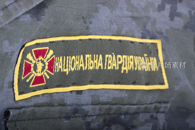 乌克兰，基辅，独立广场，8月24日:乌克兰的雪佛龙国民警卫队，以军人的形式出现