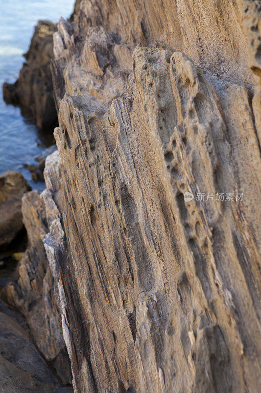 克鲁斯帽侵蚀岩-海附近的变质岩