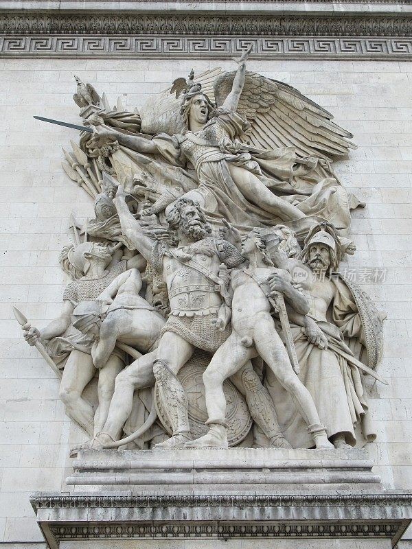 巴黎凯旋门的雕像