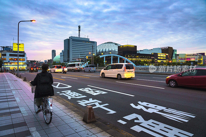 日本大阪的街道。