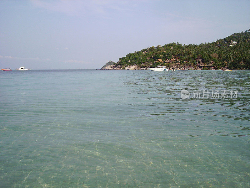 泰国古道清澈的海水