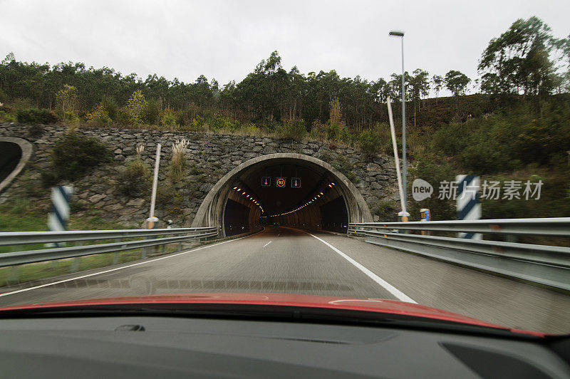 高速公路隧道