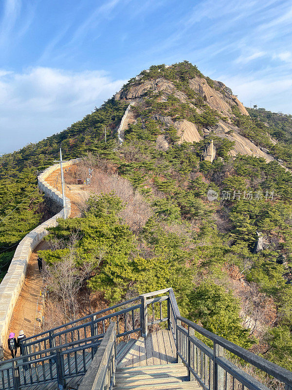 首尔城墙的步道