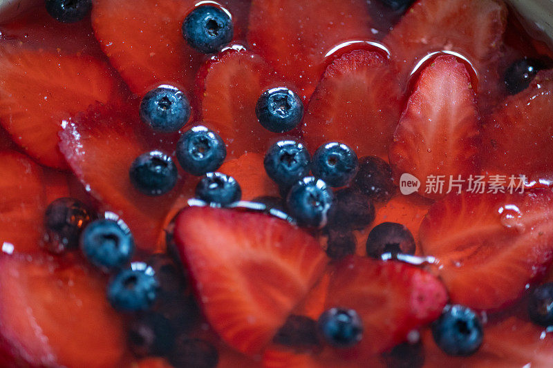 蓝莓草莓挞