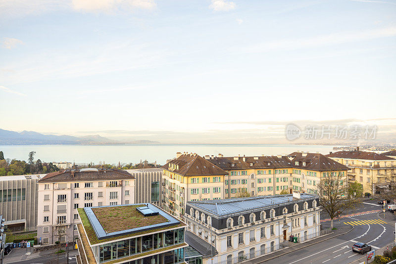 瑞士洛桑的高角度屋顶景观