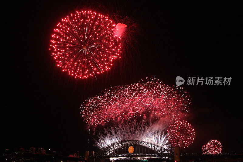 新年前夕悉尼港烟花