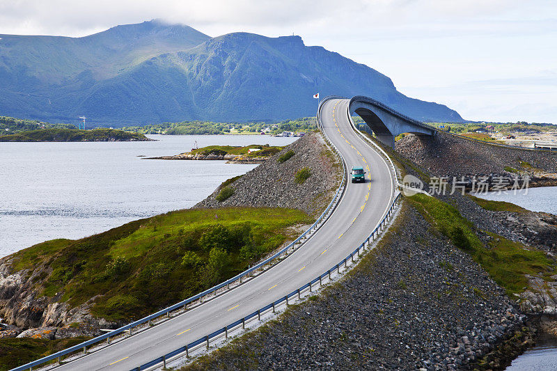 挪威风景如画的风景。Atlanterhavsvegen