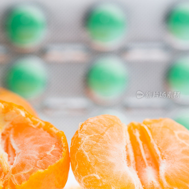 水果橙和维生素c丸