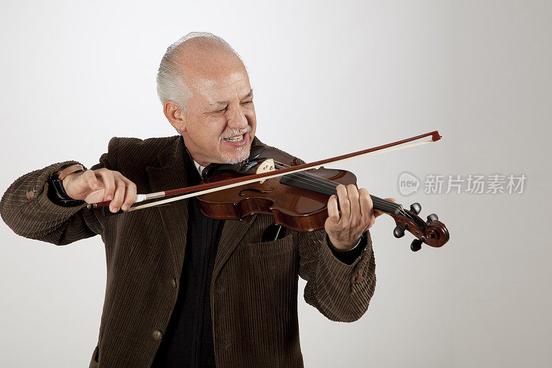 中提琴演奏者