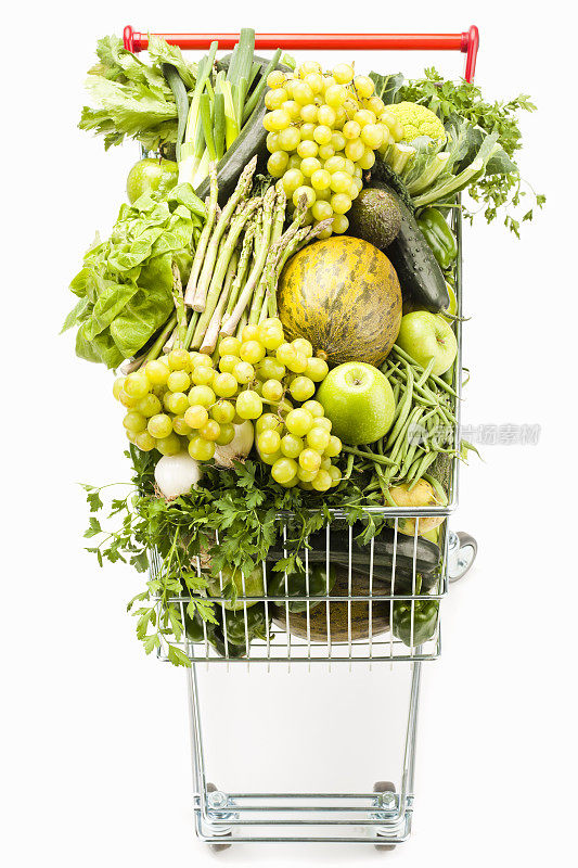 装满蔬菜和水果的购物车