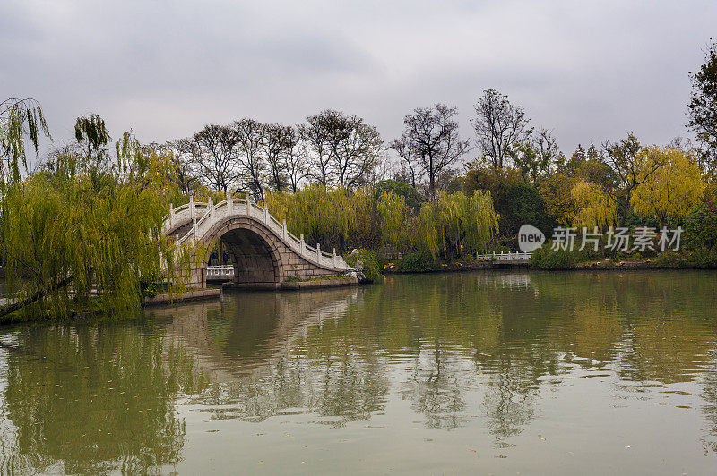 扬州瘦西湖拱桥