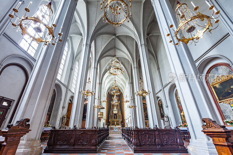 奥地利维也纳市中心的奥古斯丁教堂内部