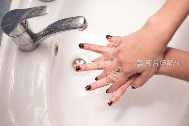 Fameles洗手保护冠状病毒