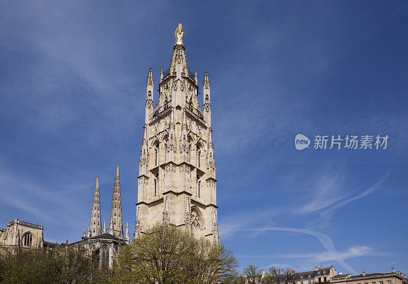 法国波尔多圣安德鲁大教堂的钟楼