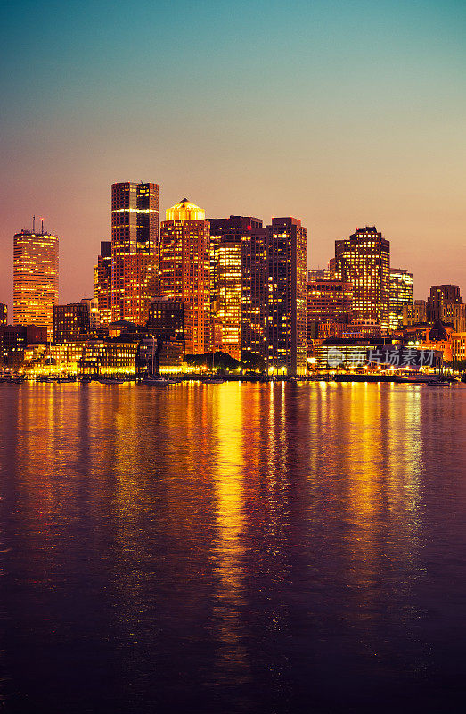 波士顿天际线的城市