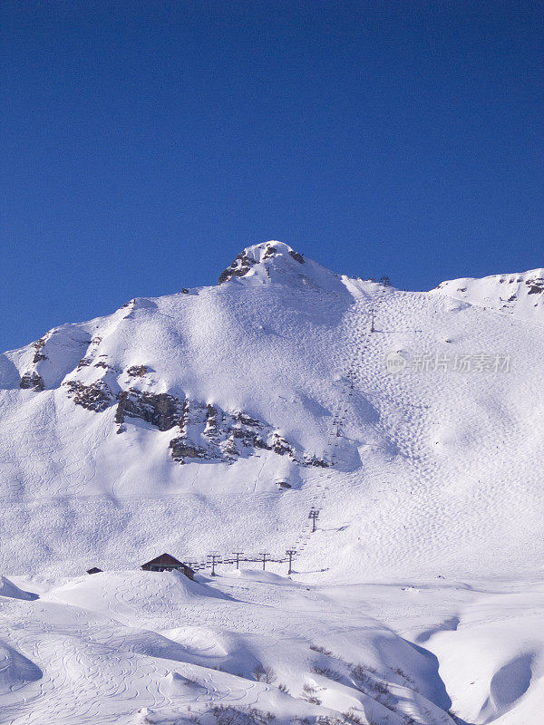 位于瑞士和法国交界处的瑞士滑雪胜地