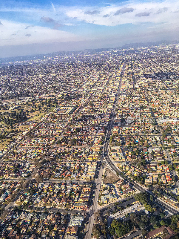 鸟瞰图洛杉矶和郊区，美国