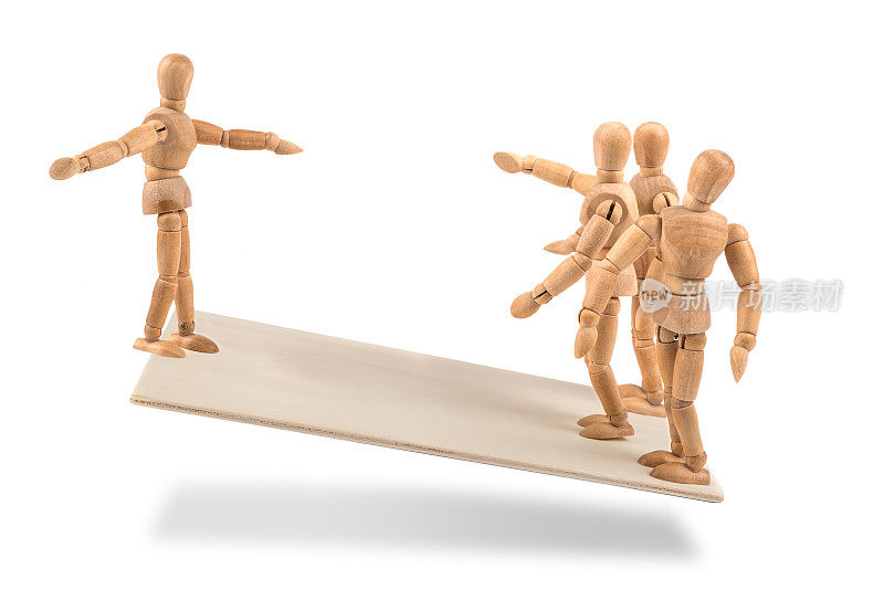 木制人体模型失衡-冲突