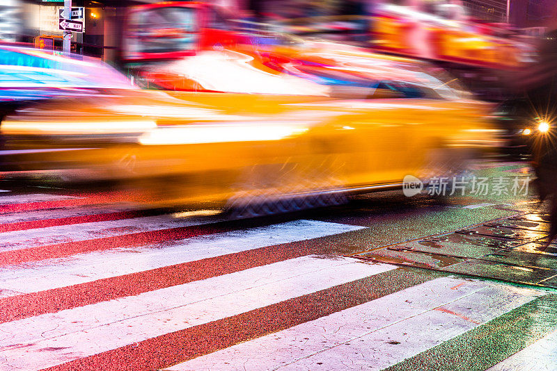 纽约时报广场街道交通的长期曝光
