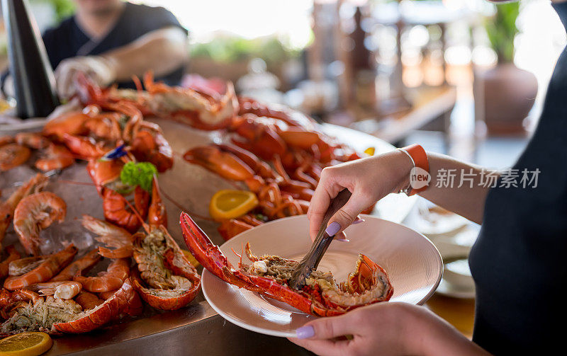 龙虾在自助餐