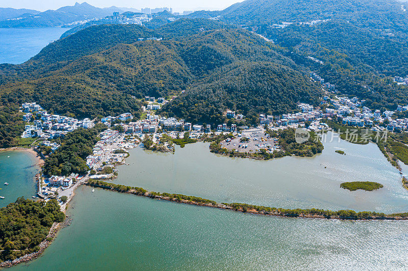 观景休闲，多艘游艇停泊于西贡沿岸，香港郊外，鸟瞰