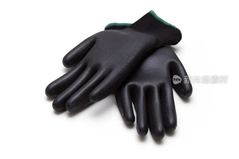 在清洁过程中保护双手的黑色橡胶手套