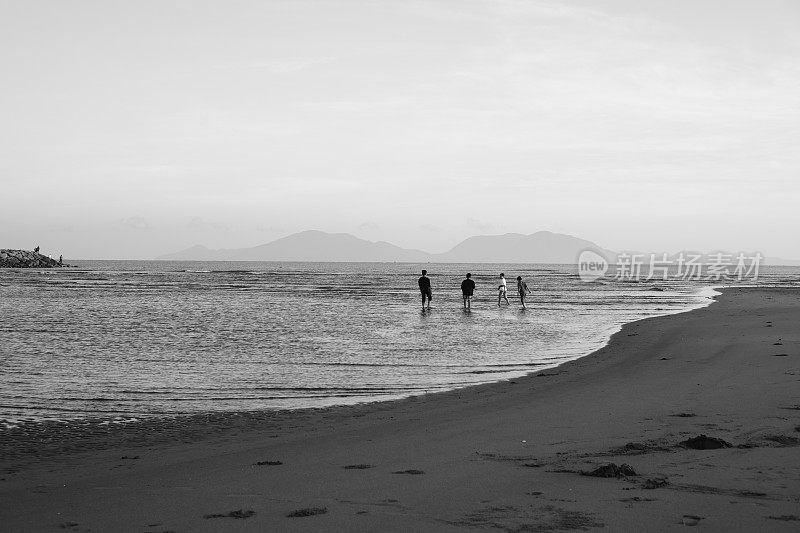 海滩场景