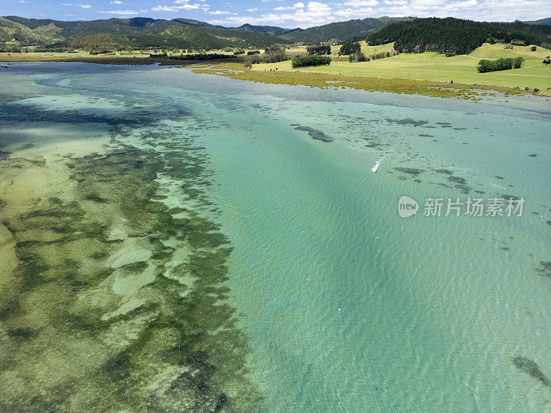 新西兰海岸线鸟瞰图