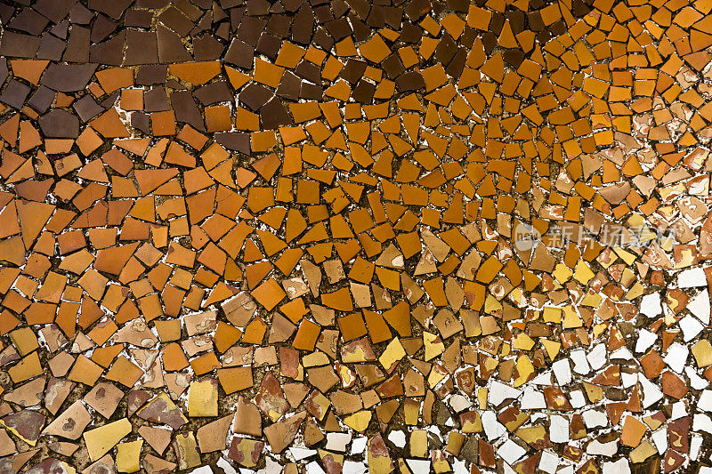 橙色色调陶瓷马赛克Gaudì，巴塞罗那