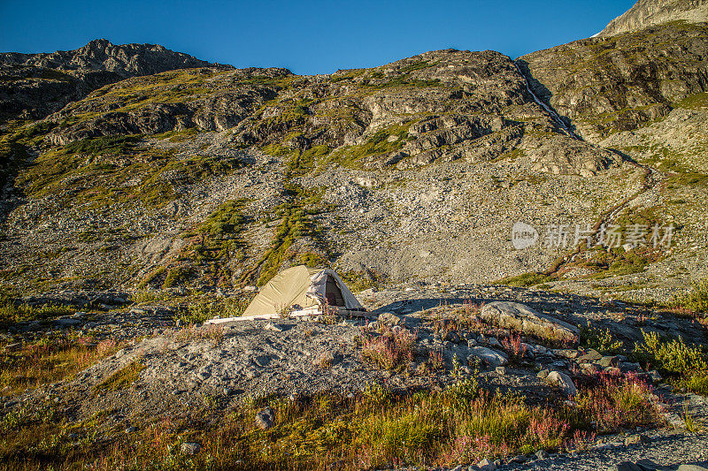 在山区露营HDR