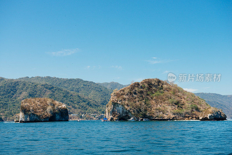 风景优美的热带旅游目的地洛斯阿科斯港巴亚尔塔墨西哥