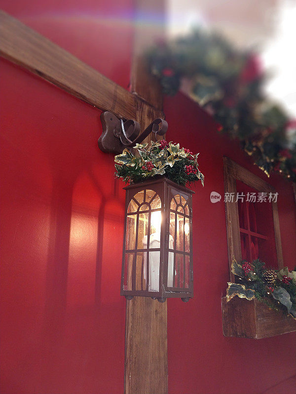 古董圣诞灯吊灯圣诞老人的房子