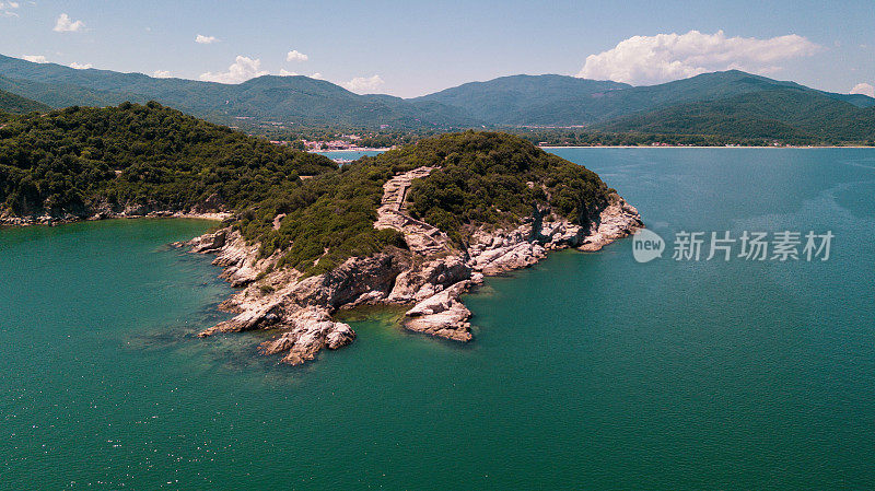 爱琴海岩石海岸